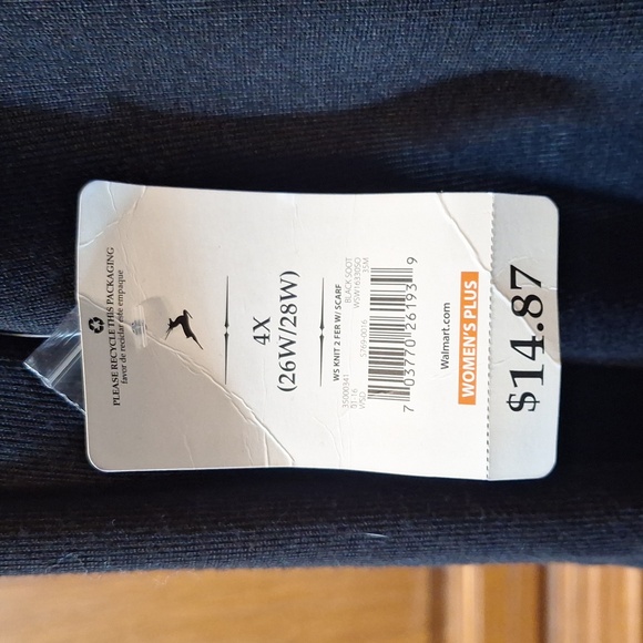 Size 4x set. Includes scarf. Connected top to cardigan. Beautiful super soft - Picture 8 of 8